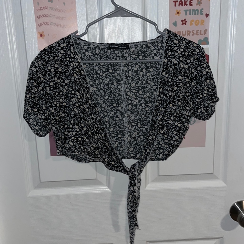 self tying top💗
